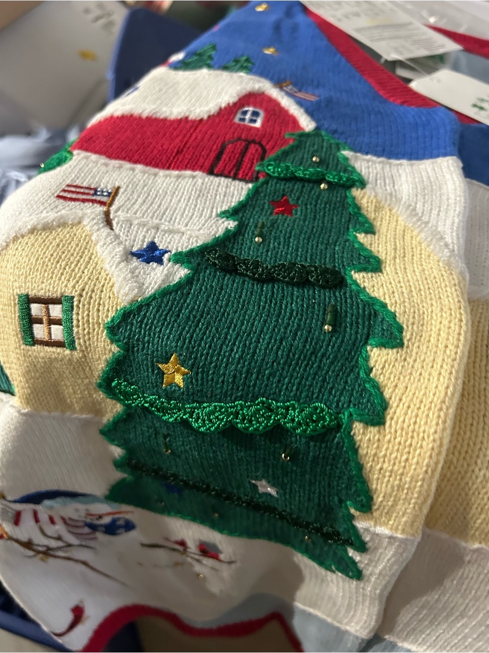 The quacker factory. Blue Christmas Tree & Snow Scene - Picture 15 of 15